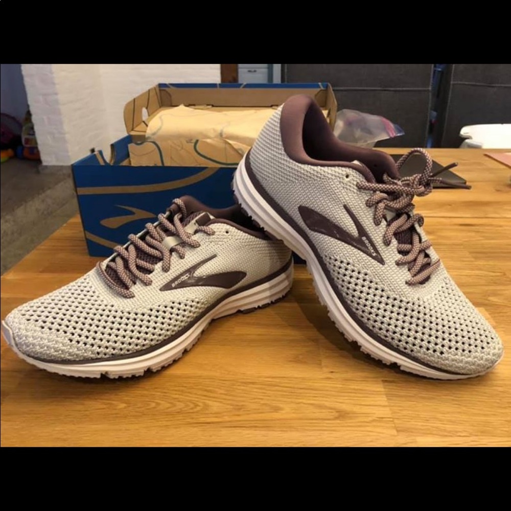 Brooks Revel 2 running shoes